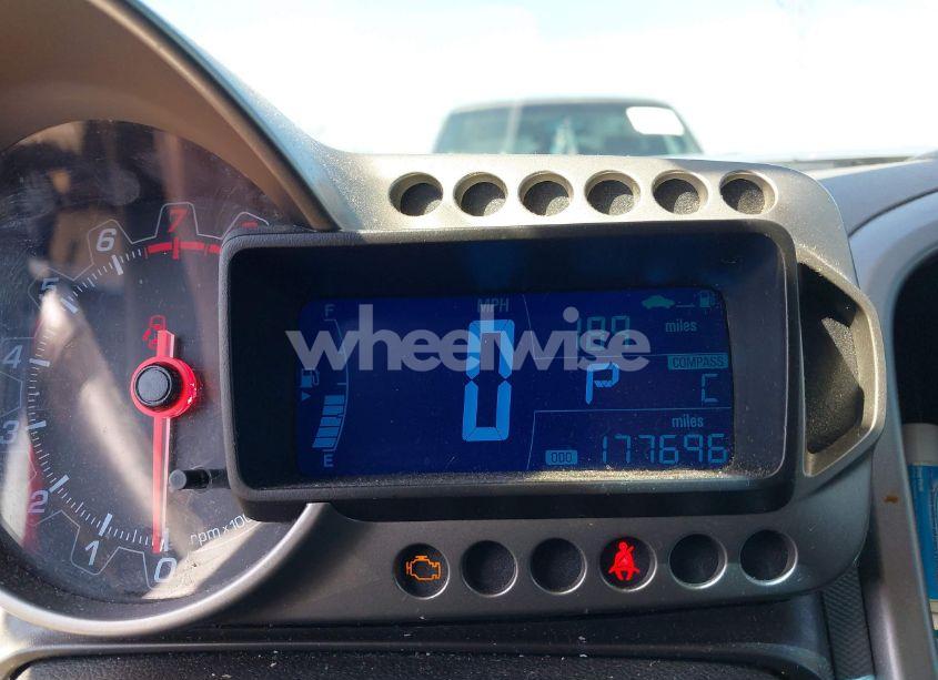 Photo 7 of 2013 Chevrolet Sonic LT (VIN 1G1JC5SHXD4185418)