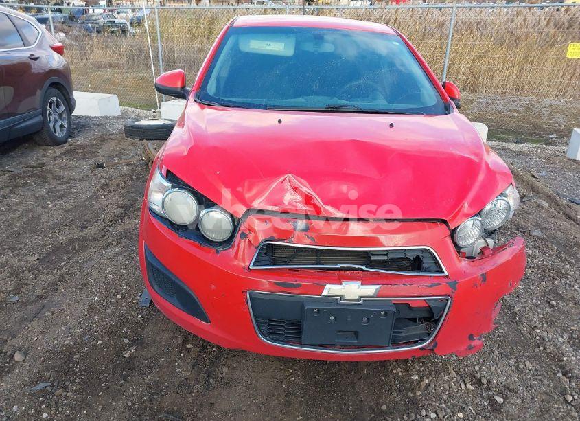 Photo 6 of 2014 Chevrolet Sonic LT AUTO (VIN 1G1JC5SHXE4110719)