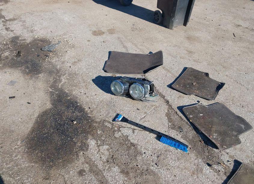 Photo 12 of 2014 Chevrolet Sonic LT AUTO (VIN 1G1JC5SHXE4229984)