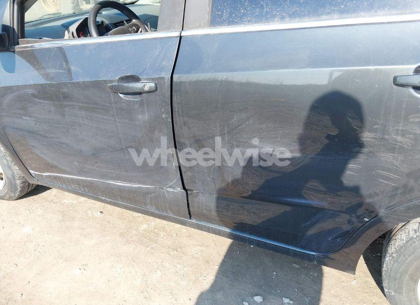 Photo 6 of 2014 Chevrolet Sonic LT AUTO (VIN 1G1JC5SHXE4238734)