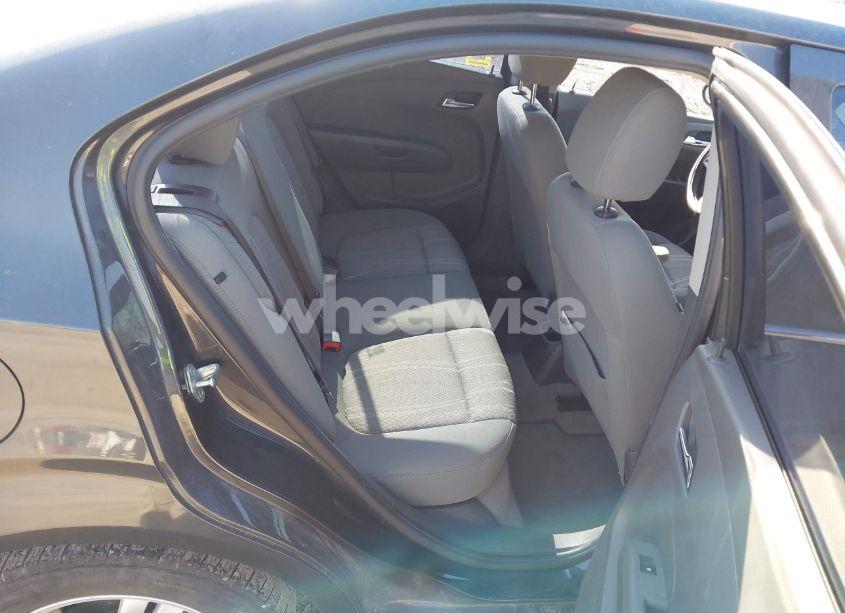 Photo 8 of 2014 Chevrolet Sonic LT AUTO (VIN 1G1JC5SHXE4238734)