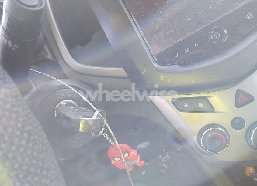 Photo 11 of 2015 Chevrolet Sonic LT AUTO (VIN 1G1JC5SHXF4172557)