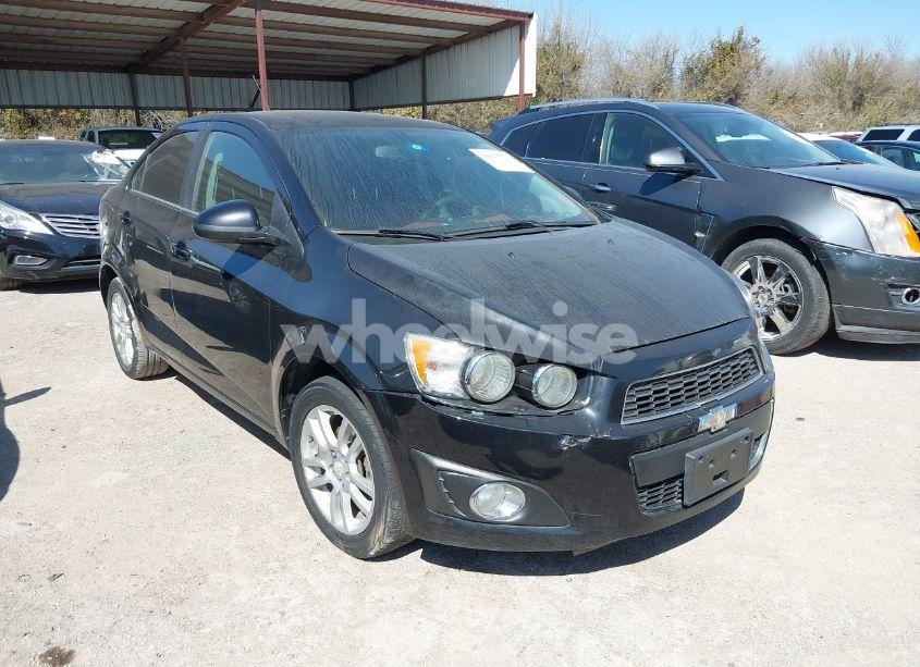 2016 Chevrolet Sonic LT AUTO (VIN 1G1JC5SHXG4111243) main photo