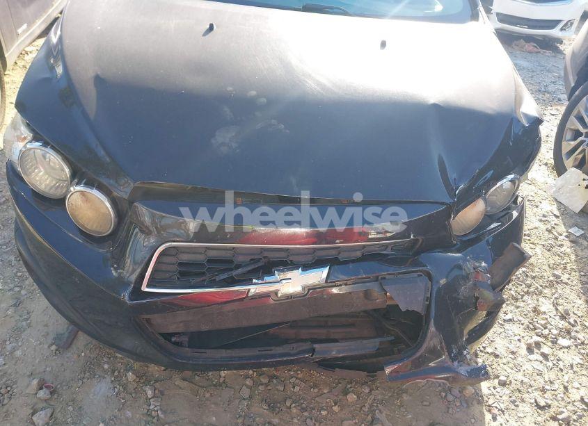 Photo 6 of 2016 Chevrolet Sonic LT AUTO (VIN 1G1JC5SHXG4129984)