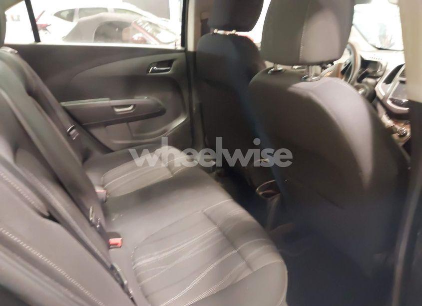 Photo 8 of 2016 Chevrolet Sonic LT AUTO (VIN 1G1JC5SHXG4138801)