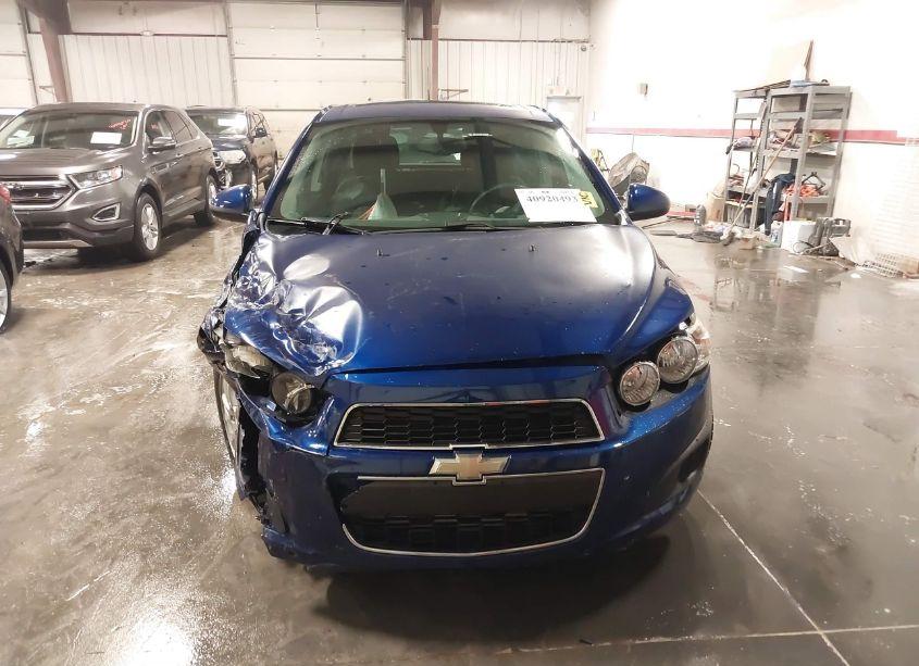 Photo 12 of 2014 Chevrolet Sonic LT AUTO (VIN 1G1JC6SB0E4208367)