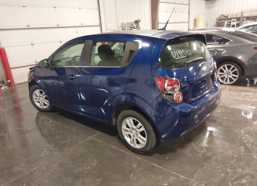 Photo 3 of 2014 Chevrolet Sonic LT AUTO (VIN 1G1JC6SB0E4208367)