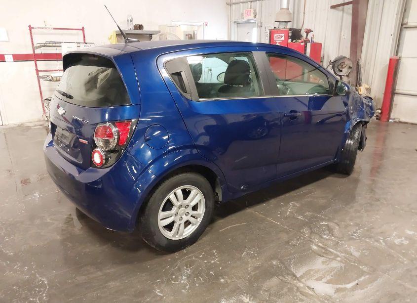 Photo 4 of 2014 Chevrolet Sonic LT AUTO (VIN 1G1JC6SB0E4208367)