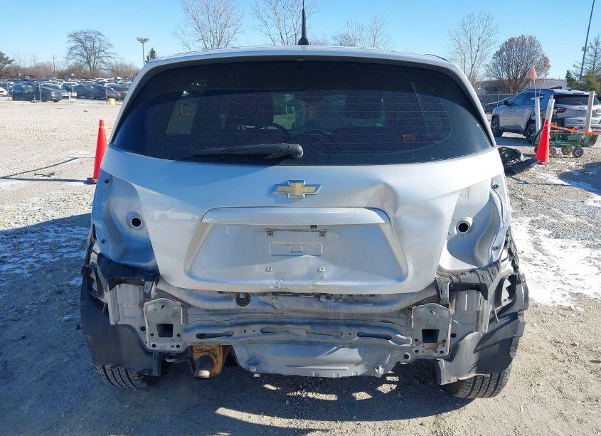 Photo 6 of 2014 Chevrolet Sonic LT AUTO (VIN 1G1JC6SB0E4228084)