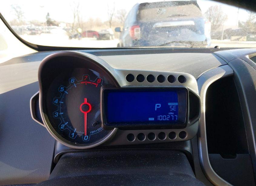 Photo 7 of 2014 Chevrolet Sonic LT AUTO (VIN 1G1JC6SB0E4228084)