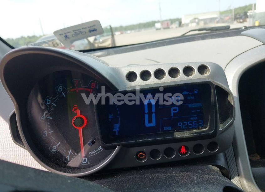 Photo 7 of 2015 Chevrolet Sonic LT AUTO (VIN 1G1JC6SB1F4148987)