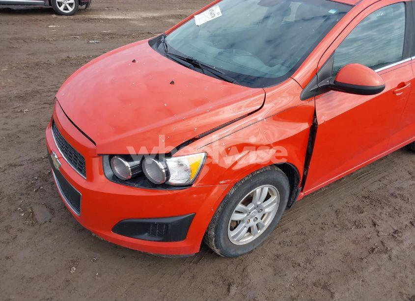 Photo 6 of 2013 Chevrolet Sonic LT AUTO (VIN 1G1JC6SB2D4179193)