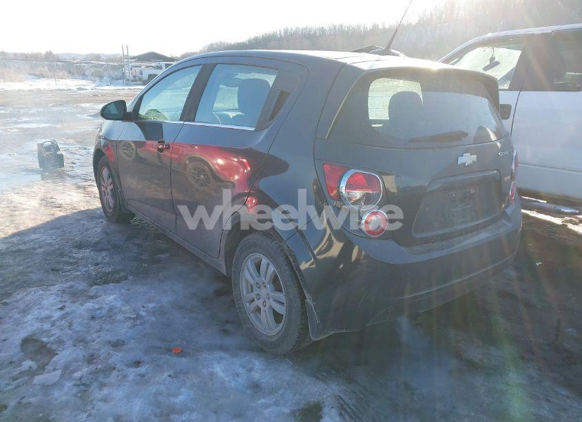 Photo 3 of 2013 Chevrolet Sonic LT AUTO (VIN 1G1JC6SB2D4256838)