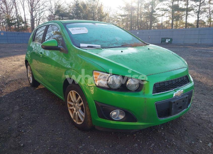 2015 Chevrolet Sonic LT AUTO (VIN 1G1JC6SB2F4151252) main photo