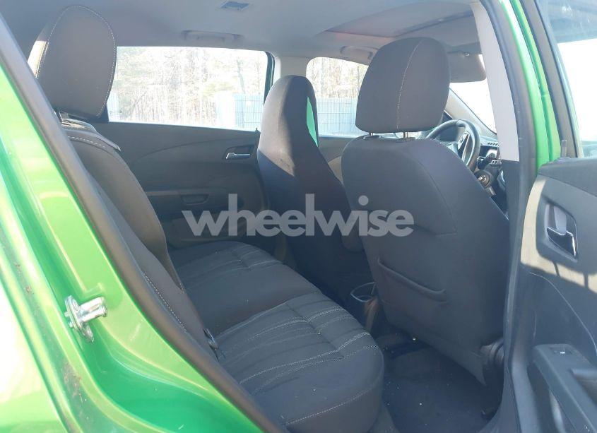 Photo 8 of 2015 Chevrolet Sonic LT AUTO (VIN 1G1JC6SB2F4151252)