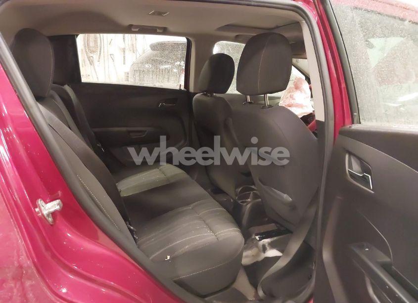 Photo 8 of 2015 Chevrolet Sonic LT AUTO (VIN 1G1JC6SB2F4176507)