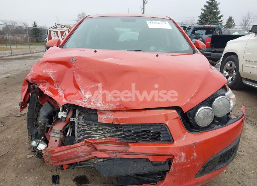 Photo 13 of 2013 Chevrolet Sonic LT AUTO (VIN 1G1JC6SB3D4104552)