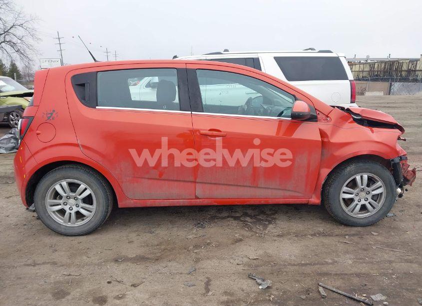 Photo 14 of 2013 Chevrolet Sonic LT AUTO (VIN 1G1JC6SB3D4104552)