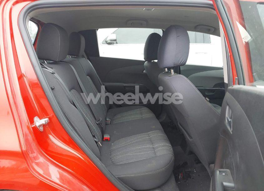 Photo 8 of 2013 Chevrolet Sonic LT AUTO (VIN 1G1JC6SB3D4104552)