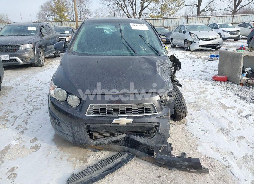 Photo 12 of 2014 Chevrolet Sonic LT AUTO (VIN 1G1JC6SB3E4219055)