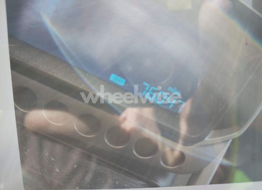 Photo 7 of 2014 Chevrolet Sonic LT AUTO (VIN 1G1JC6SB3E4219055)