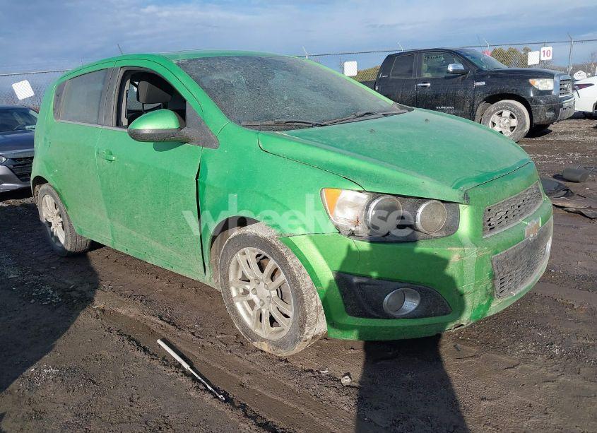 2015 Chevrolet Sonic LT AUTO (VIN 1G1JC6SB3F4133486) main photo