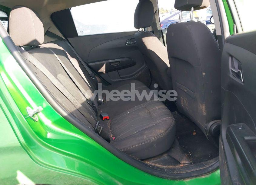 Photo 8 of 2015 Chevrolet Sonic LT AUTO (VIN 1G1JC6SB3F4133486)