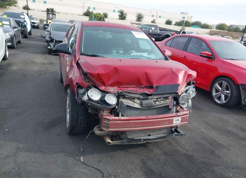 Photo 6 of 2013 Chevrolet Sonic LT AUTO (VIN 1G1JC6SB4D4163044)