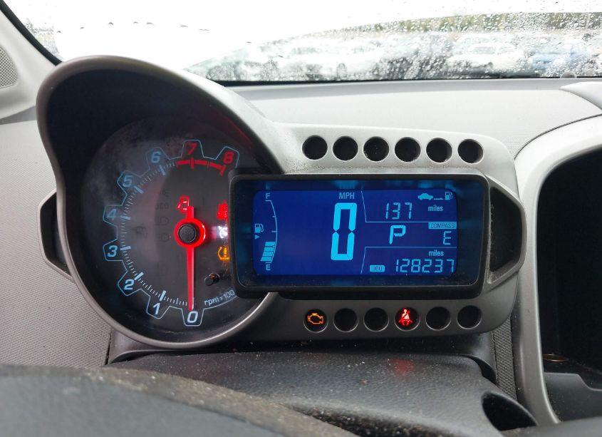 Photo 7 of 2013 Chevrolet Sonic LT AUTO (VIN 1G1JC6SB4D4241970)