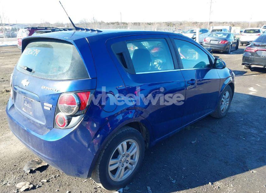 Photo 4 of 2012 Chevrolet Sonic 2LT (VIN 1G1JC6SB5C4202710)