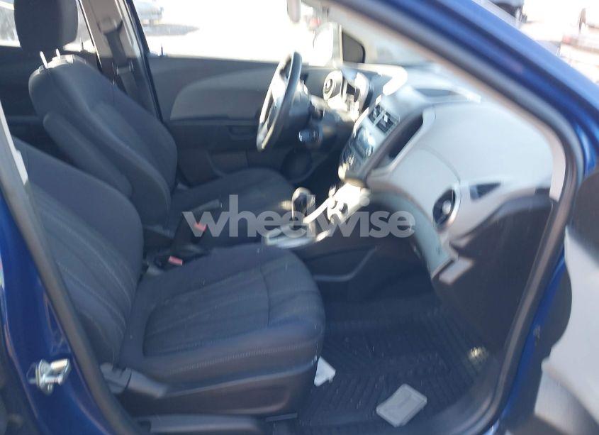 Photo 5 of 2012 Chevrolet Sonic 2LT (VIN 1G1JC6SB5C4202710)