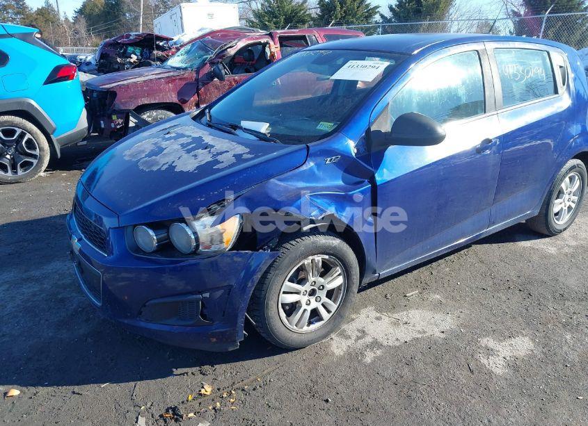 Photo 6 of 2012 Chevrolet Sonic 2LT (VIN 1G1JC6SB5C4202710)