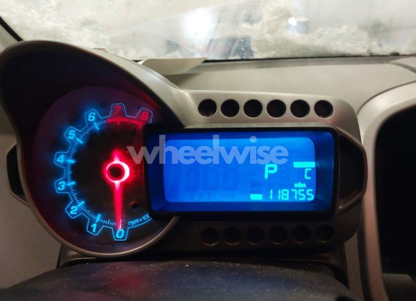 Photo 7 of 2014 Chevrolet Sonic LT AUTO (VIN 1G1JC6SB5E4234334)