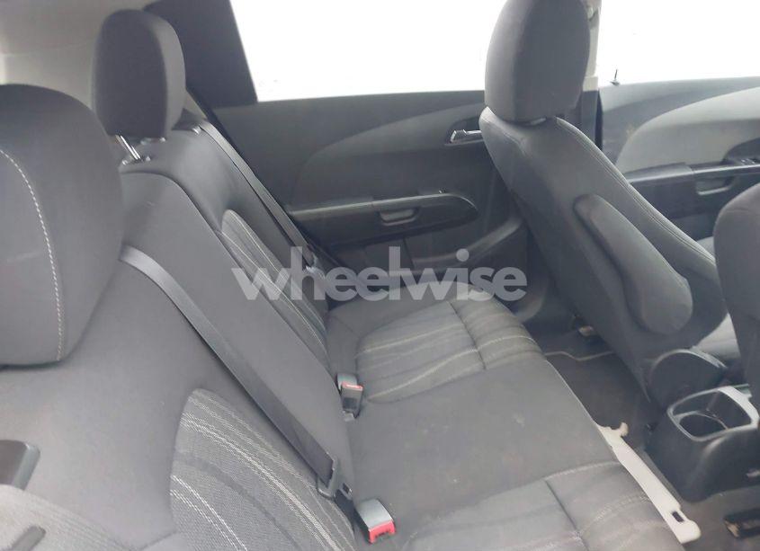 Photo 8 of 2015 Chevrolet Sonic LT AUTO (VIN 1G1JC6SB5F4176808)