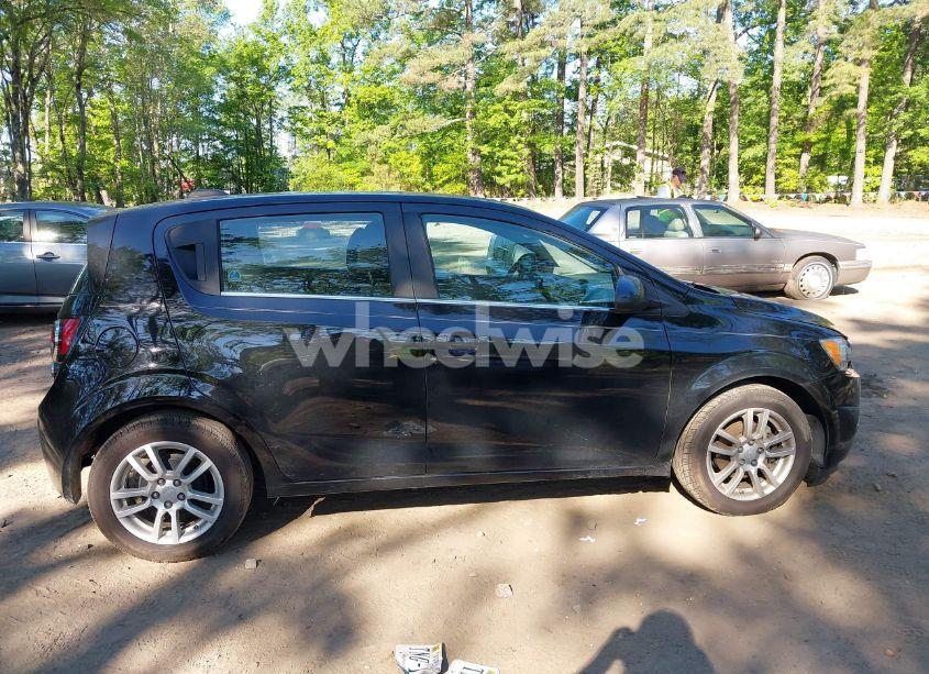 Photo 13 of 2016 Chevrolet Sonic LT AUTO (VIN 1G1JC6SB5G4183663)