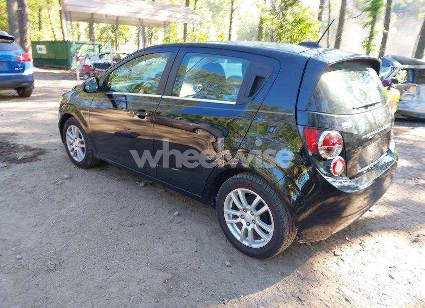 Photo 3 of 2016 Chevrolet Sonic LT AUTO (VIN 1G1JC6SB5G4183663)