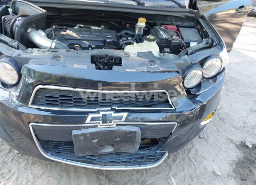 Photo 6 of 2016 Chevrolet Sonic LT AUTO (VIN 1G1JC6SB5G4183663)