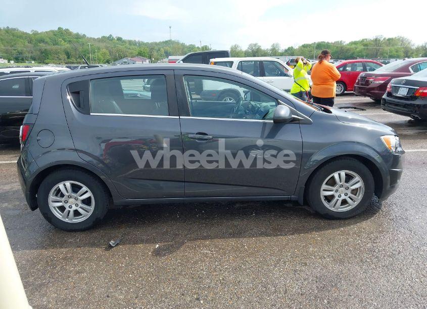 Photo 14 of 2012 Chevrolet Sonic 2LT (VIN 1G1JC6SB6C4166946)