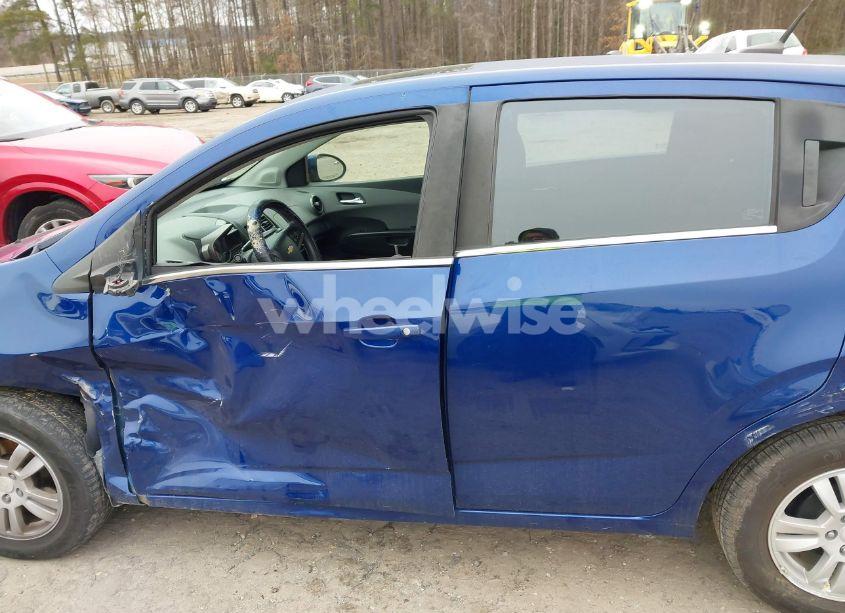 Photo 14 of 2014 Chevrolet Sonic LT AUTO (VIN 1G1JC6SB6E4134503)