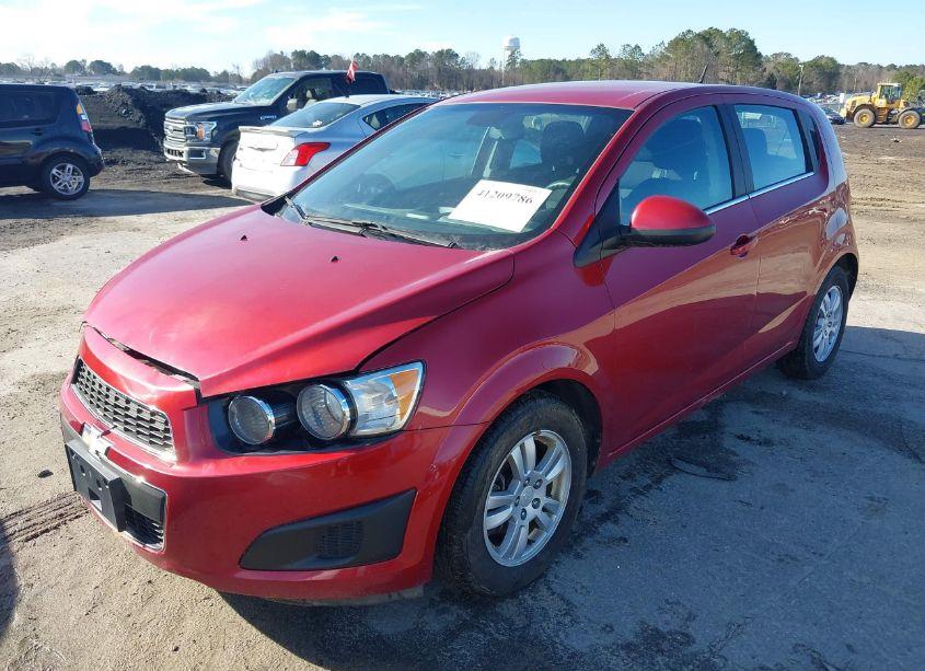 Photo 2 of 2013 Chevrolet Sonic LT (VIN 1G1JC6SB7D4100391)