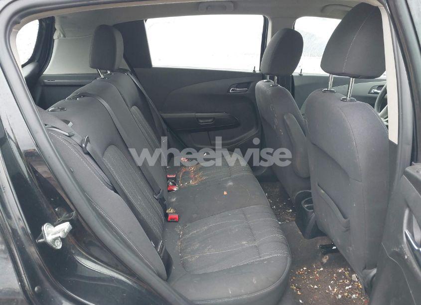 Photo 8 of 2013 Chevrolet Sonic LT AUTO (VIN 1G1JC6SB7D4235922)