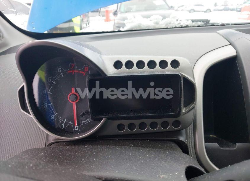 Photo 15 of 2016 Chevrolet Sonic LT AUTO (VIN 1G1JC6SB7G4126946)