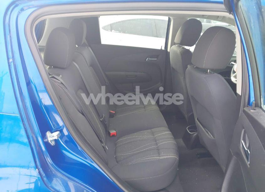 Photo 8 of 2016 Chevrolet Sonic LT AUTO (VIN 1G1JC6SB7G4126946)