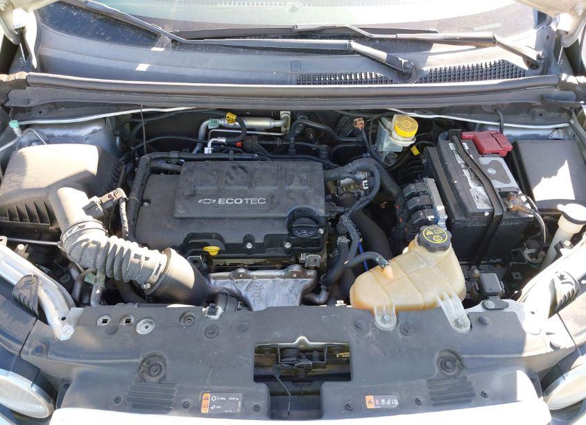 Photo 10 of 2013 Chevrolet Sonic LT AUTO (VIN 1G1JC6SB8D4120620)