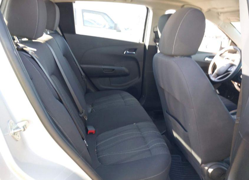 Photo 8 of 2013 Chevrolet Sonic LT AUTO (VIN 1G1JC6SB8D4120620)