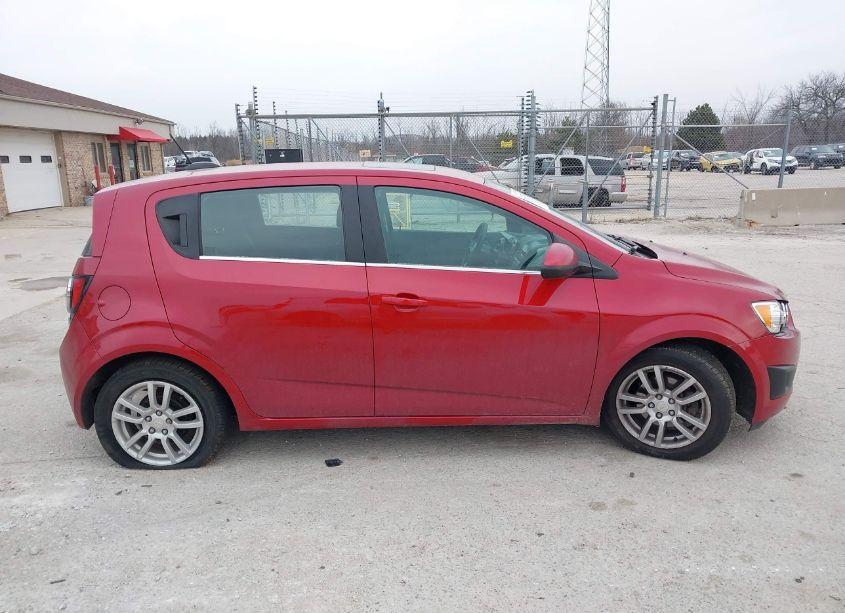 Photo 13 of 2016 Chevrolet Sonic LT AUTO (VIN 1G1JC6SB8G4178585)