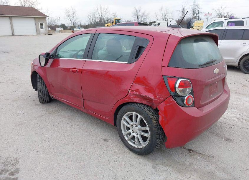 Photo 3 of 2016 Chevrolet Sonic LT AUTO (VIN 1G1JC6SB8G4178585)