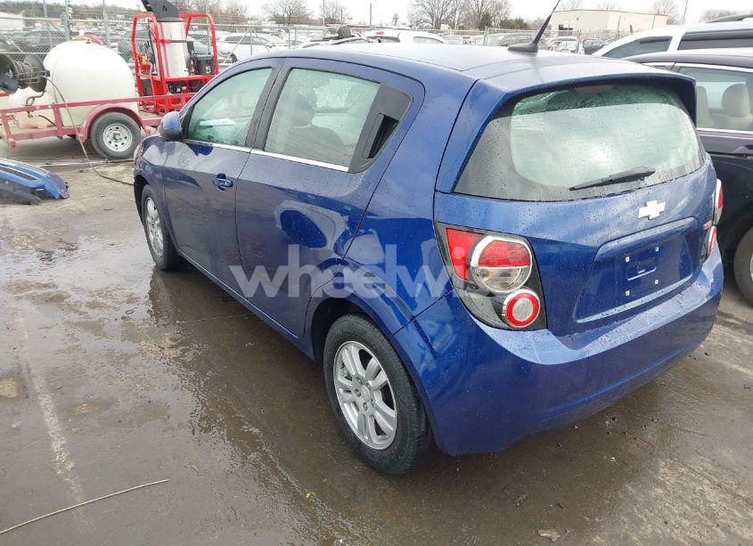 Photo 3 of 2013 Chevrolet Sonic LT AUTO (VIN 1G1JC6SB9D4240409)