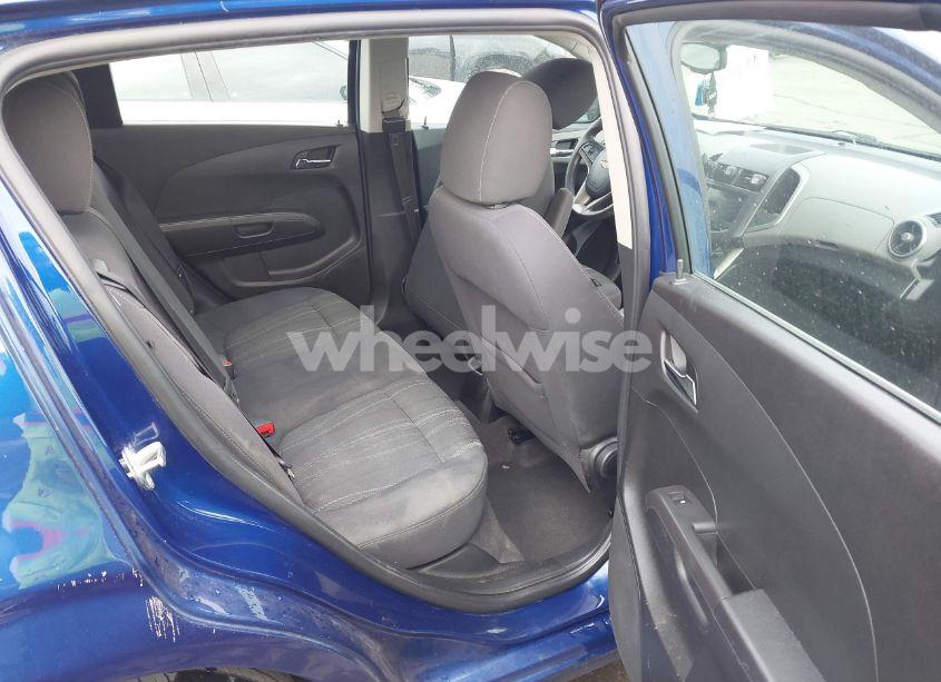 Photo 8 of 2013 Chevrolet Sonic LT AUTO (VIN 1G1JC6SB9D4240409)