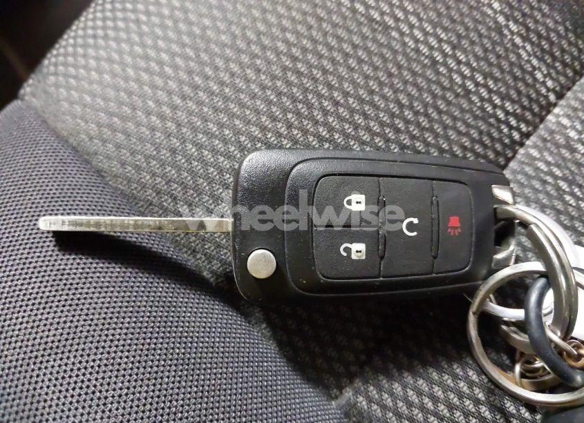 Photo 11 of 2013 Chevrolet Sonic LT AUTO (VIN 1G1JC6SB9D4252785)